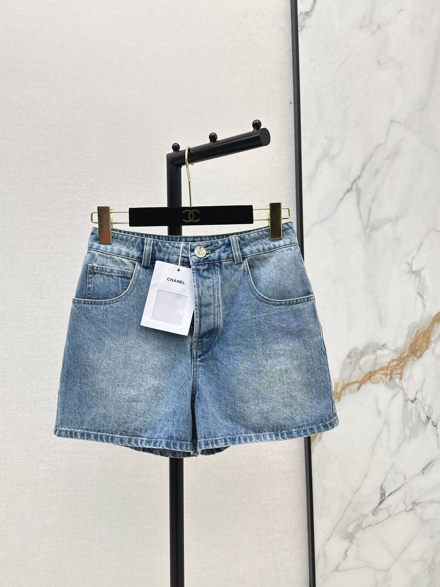 26ss Pocket-decorated shorts