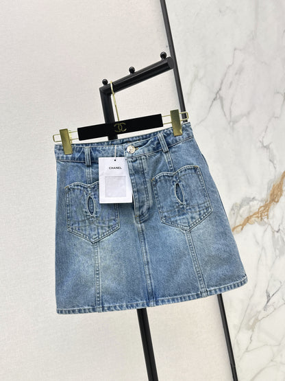 26ss Pocket-decorated midi skirt