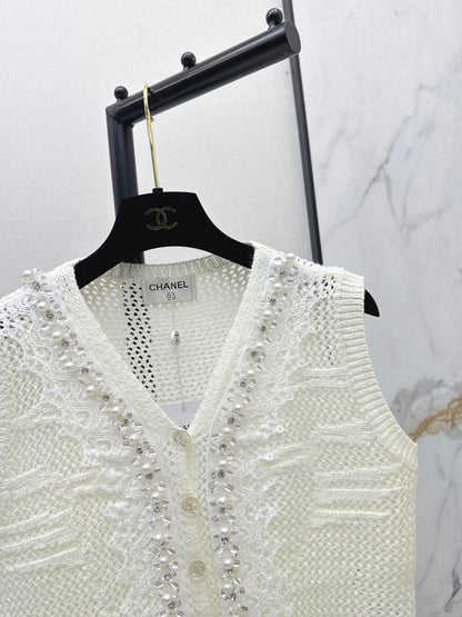 26ss Rhinestone-studded V-neck knit vest