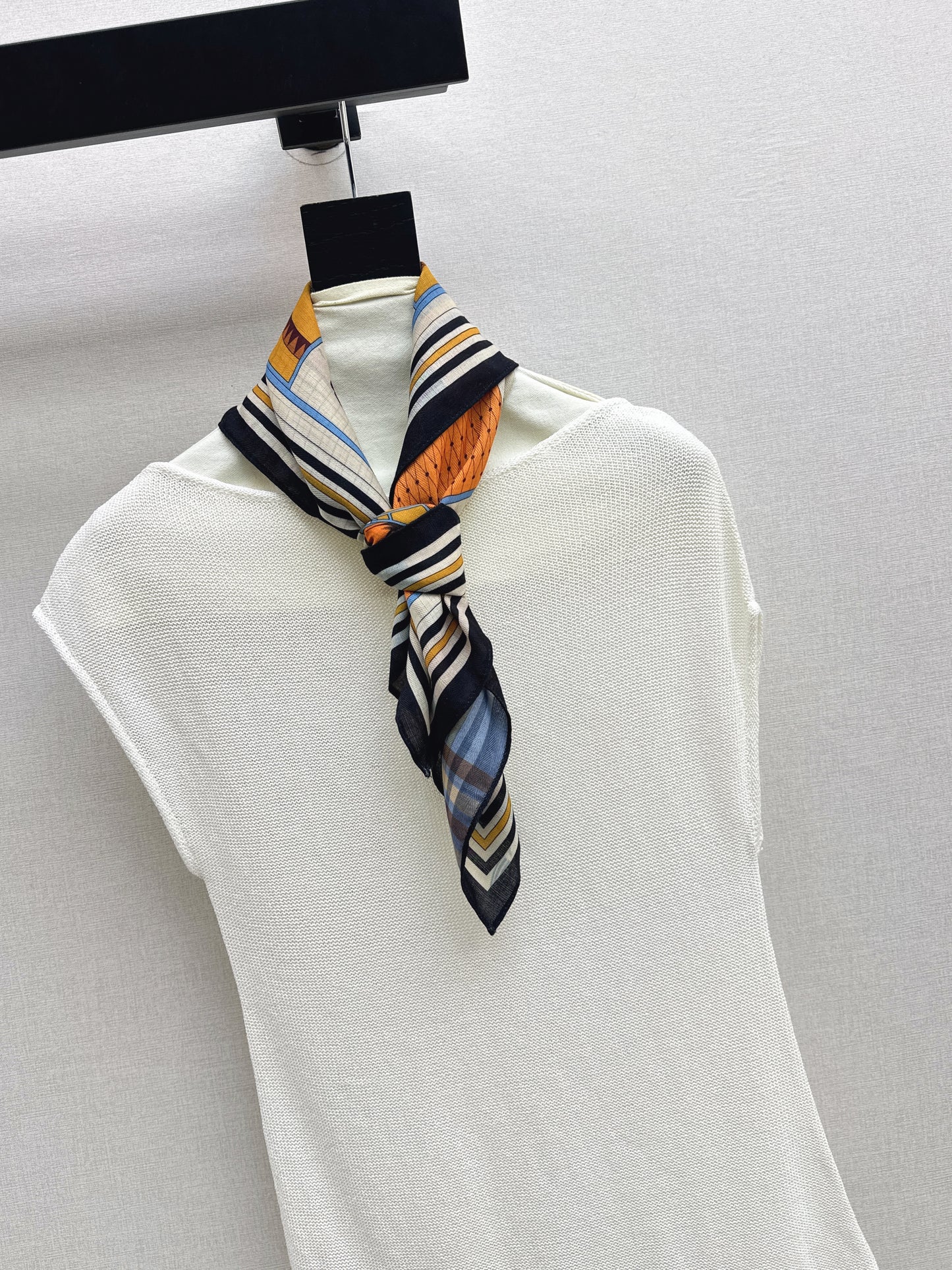 26ss Silk Scarf Knitwear