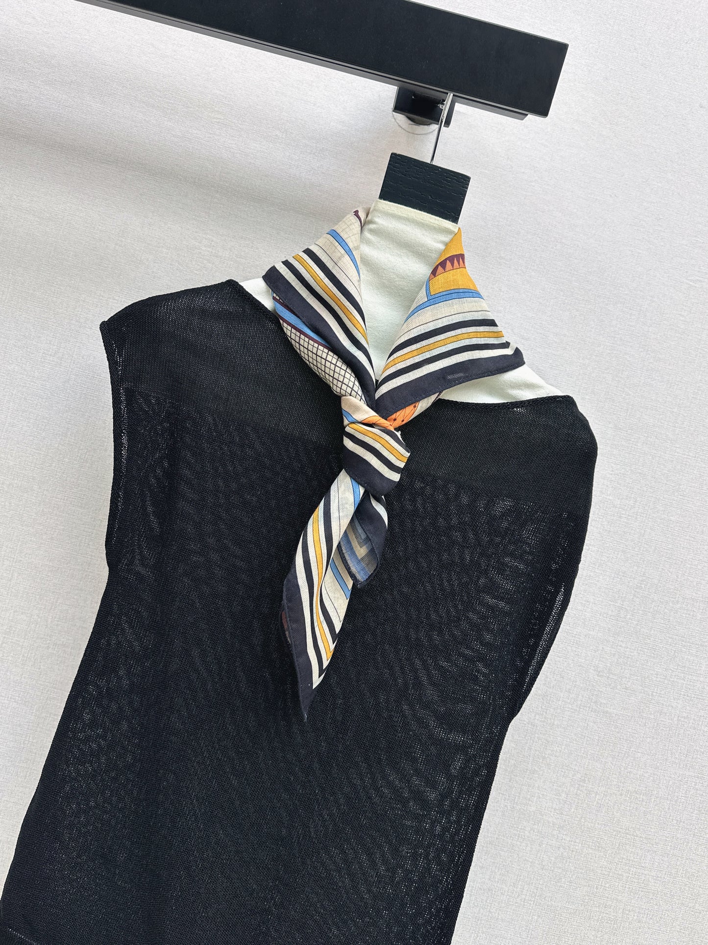 26ss Silk Scarf Knitwear