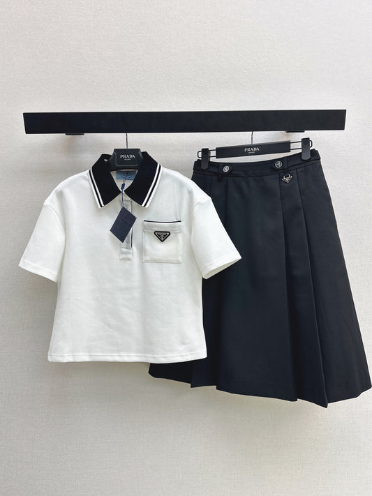 26ss Youthful polo shirt + pleated skirt