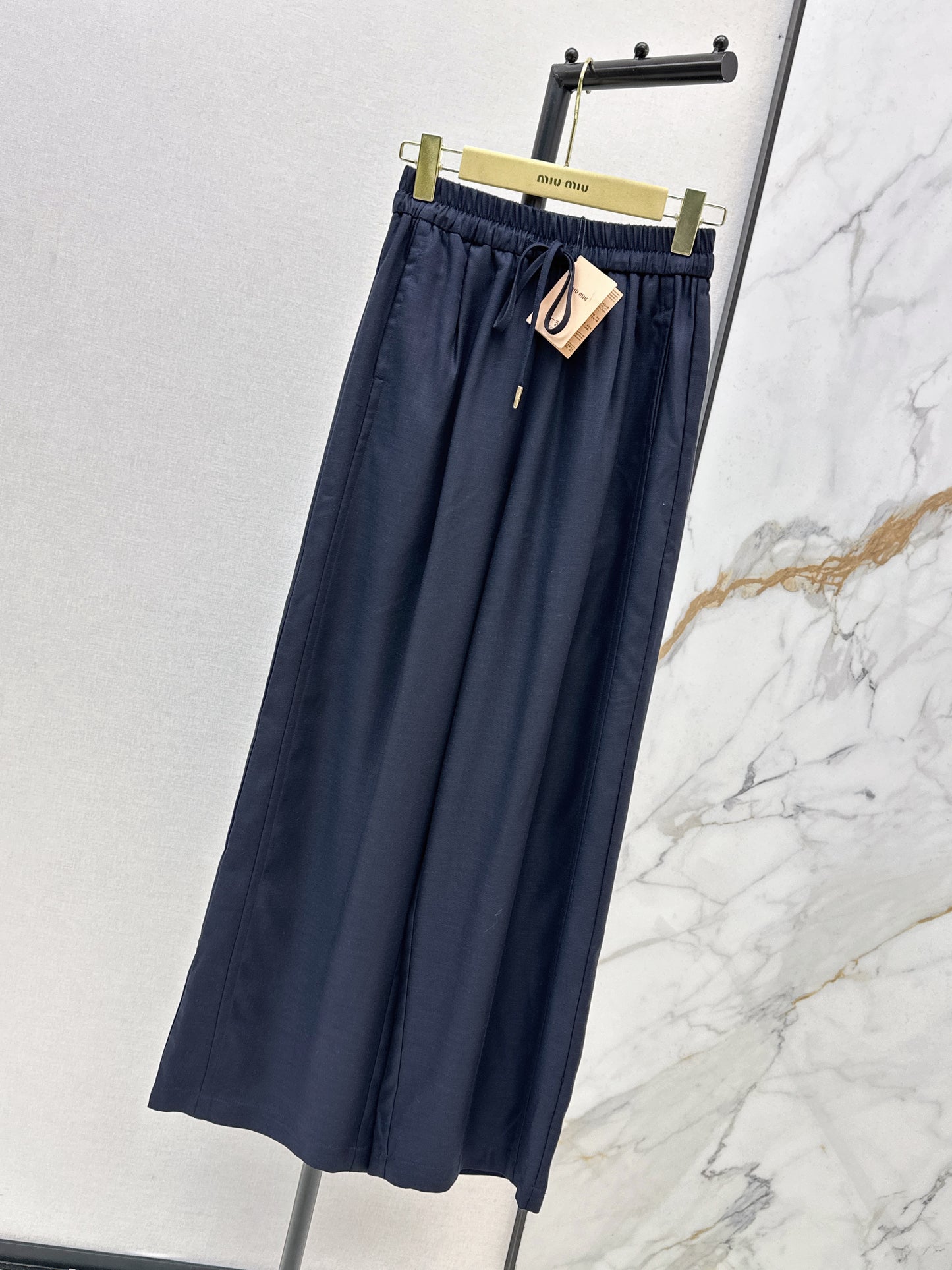 26ss Wide-leg trousers