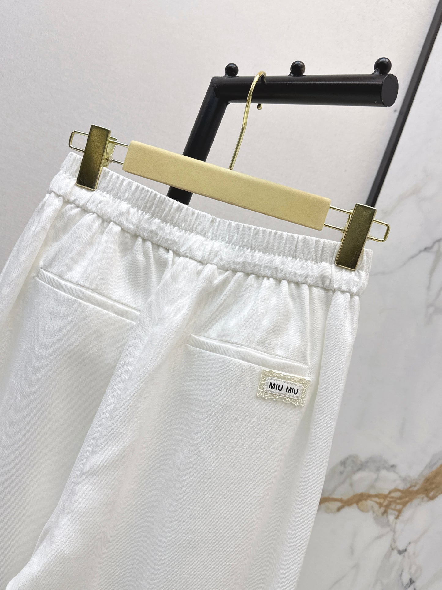 26ss Wide-leg trousers
