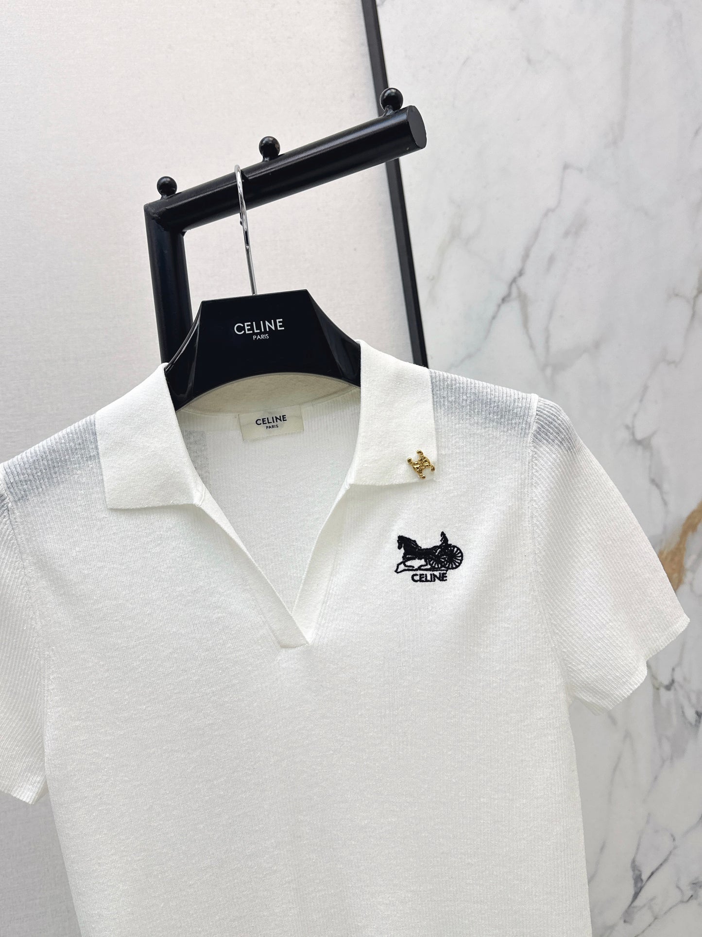 26ss Embroidered Collared Knit Sweater
