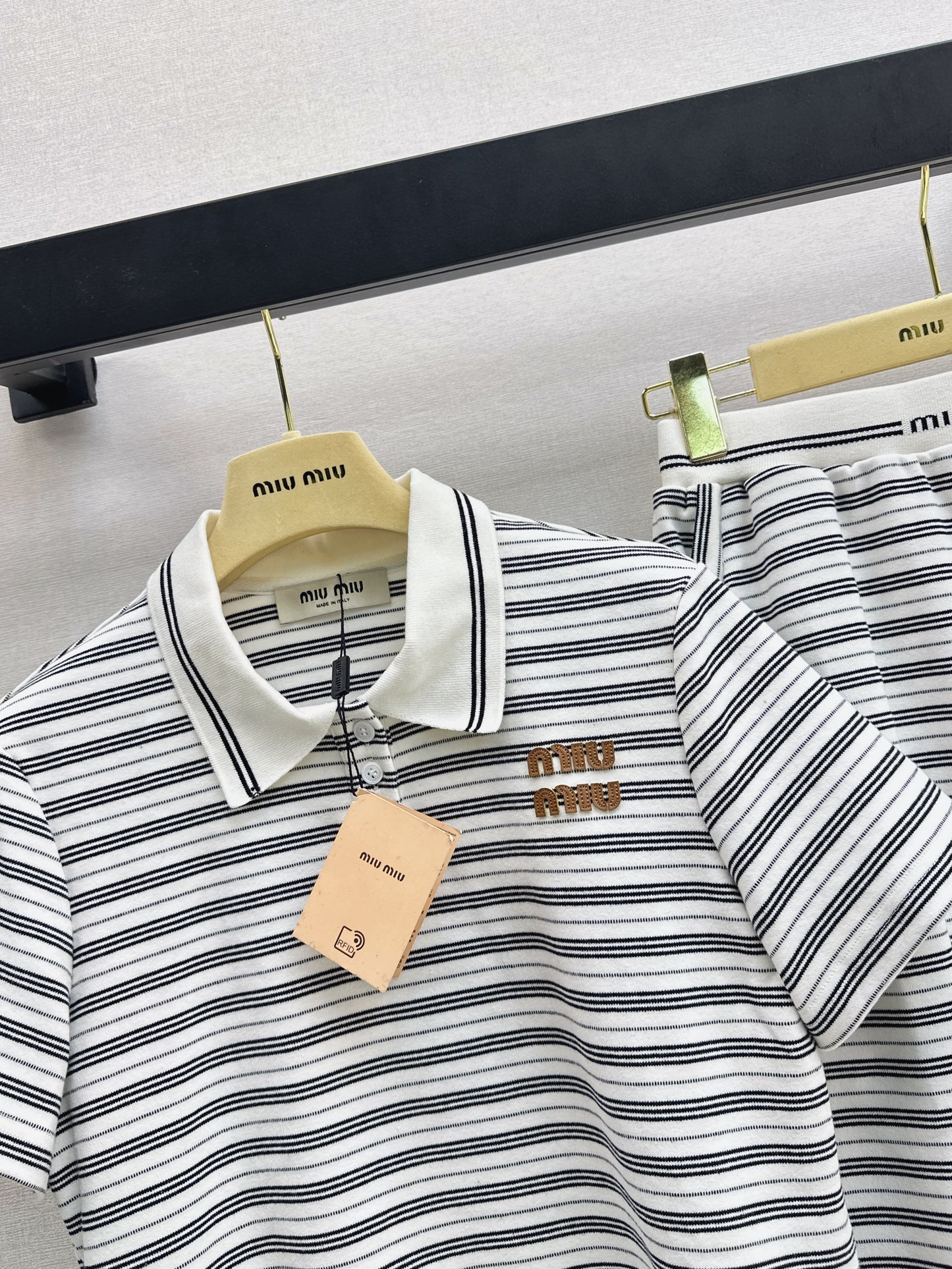 26ss Casual Striped Set
