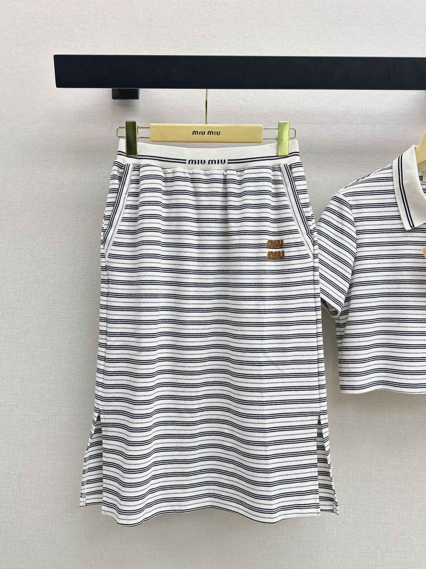 26ss Casual Striped Set