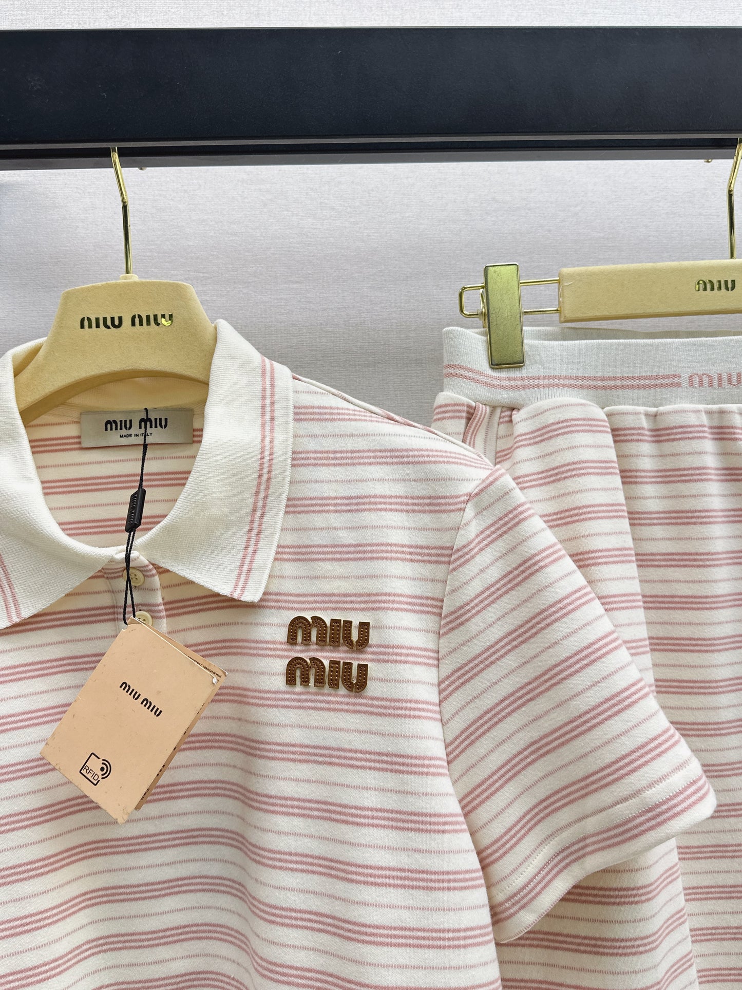 26ss Casual Striped Set