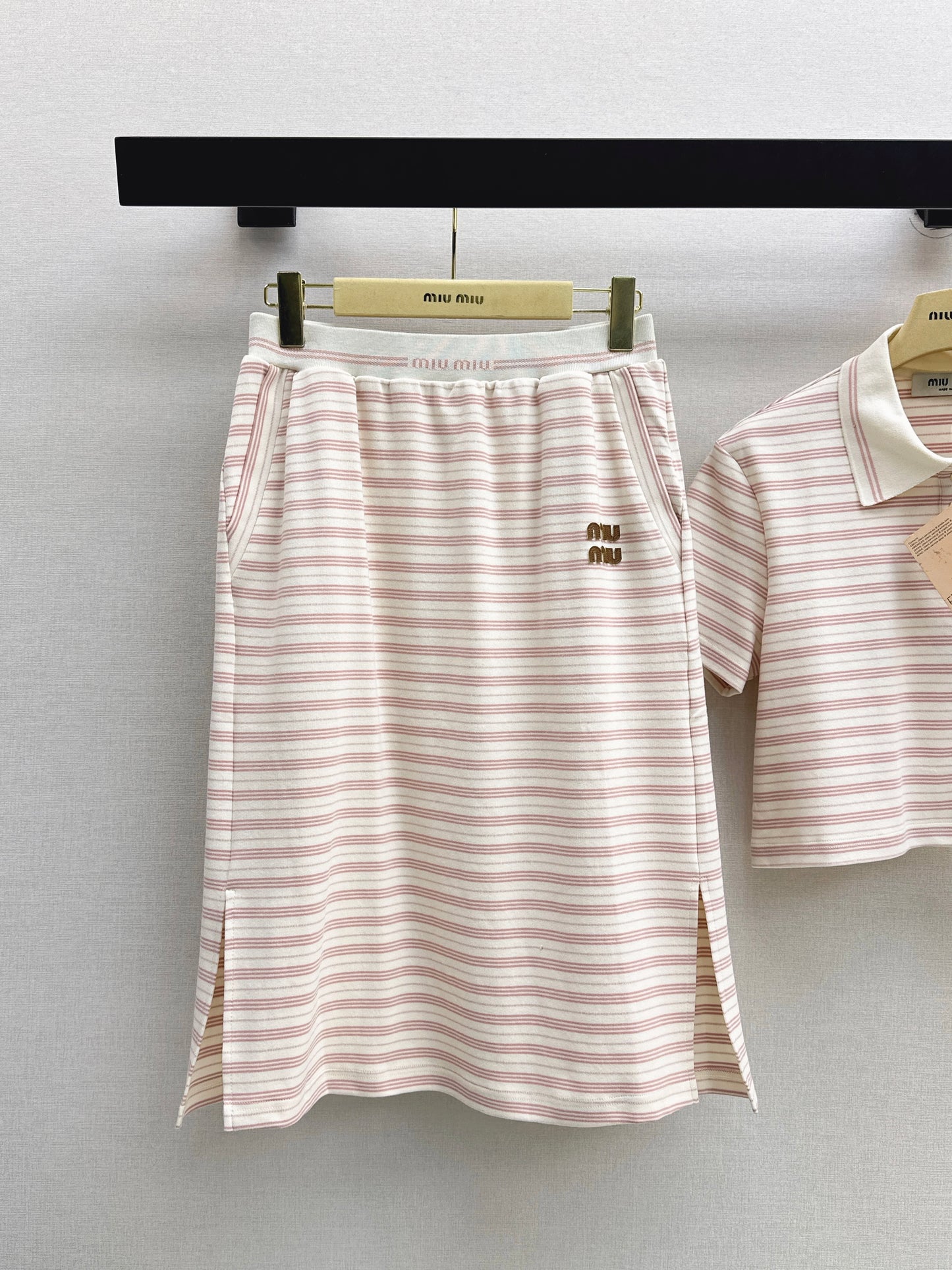 26ss Casual Striped Set