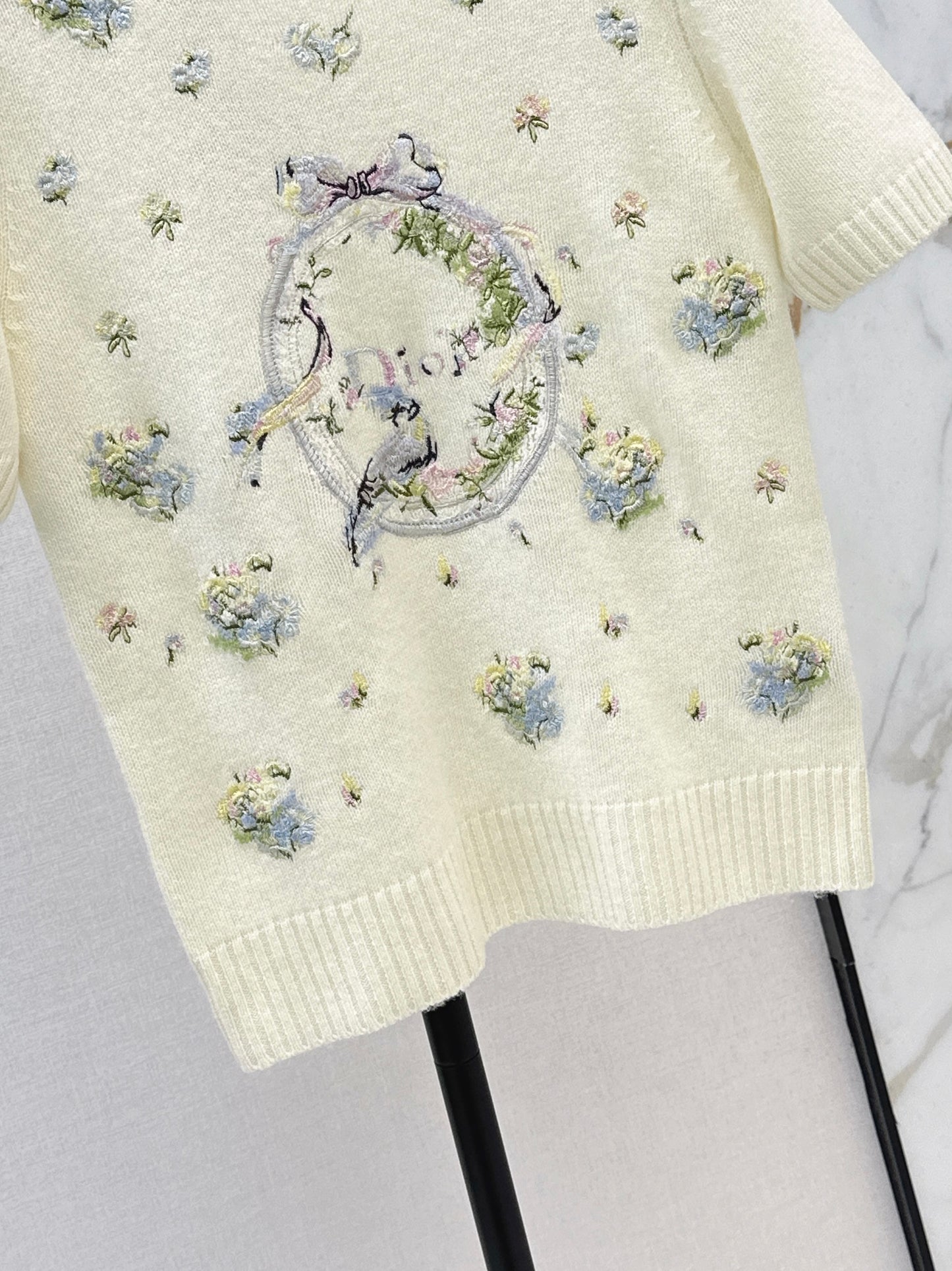 26ss Embroidered Cashmere T-shirt