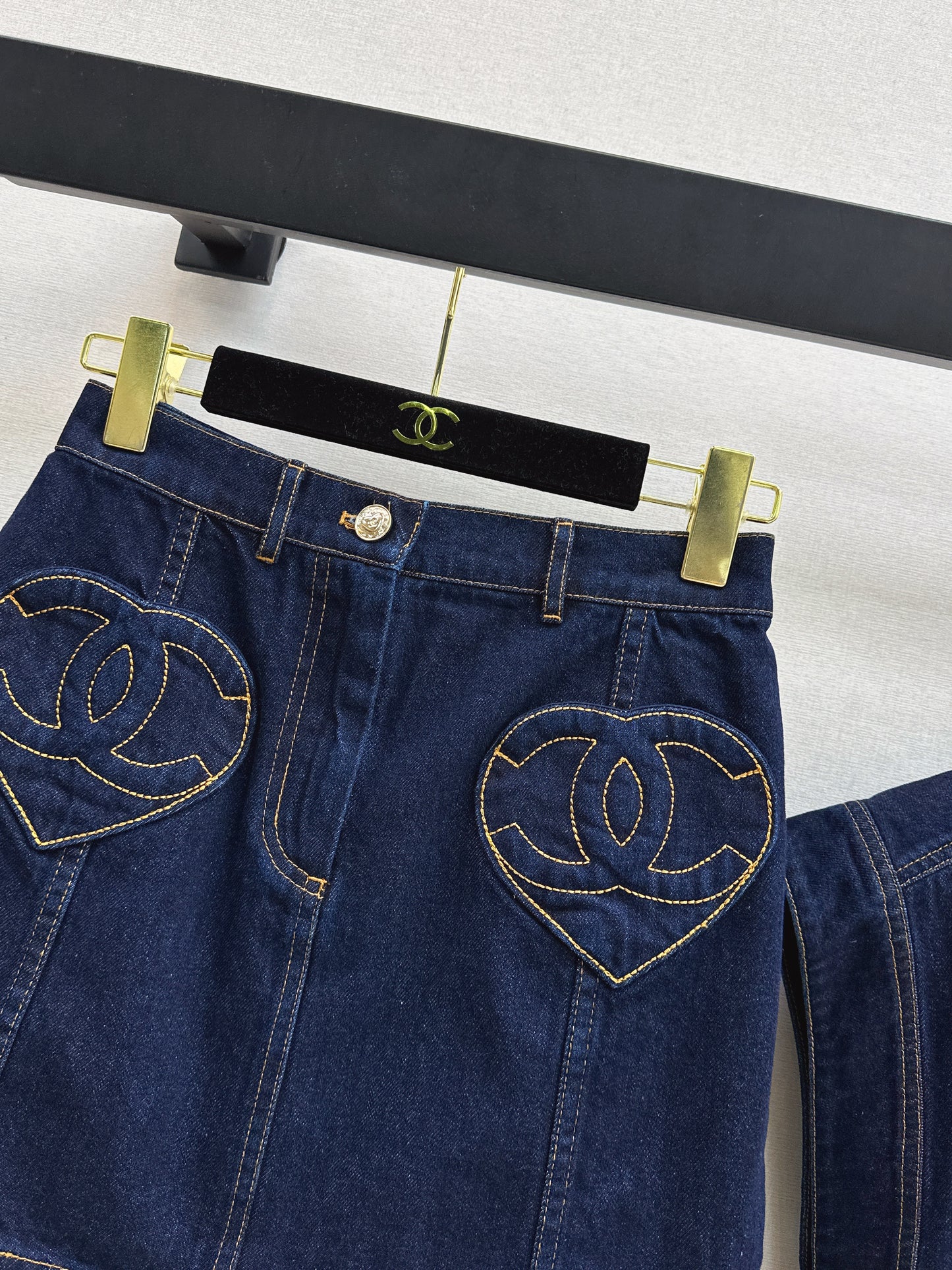 26ss Heart-shaped Denim Midi Skirt