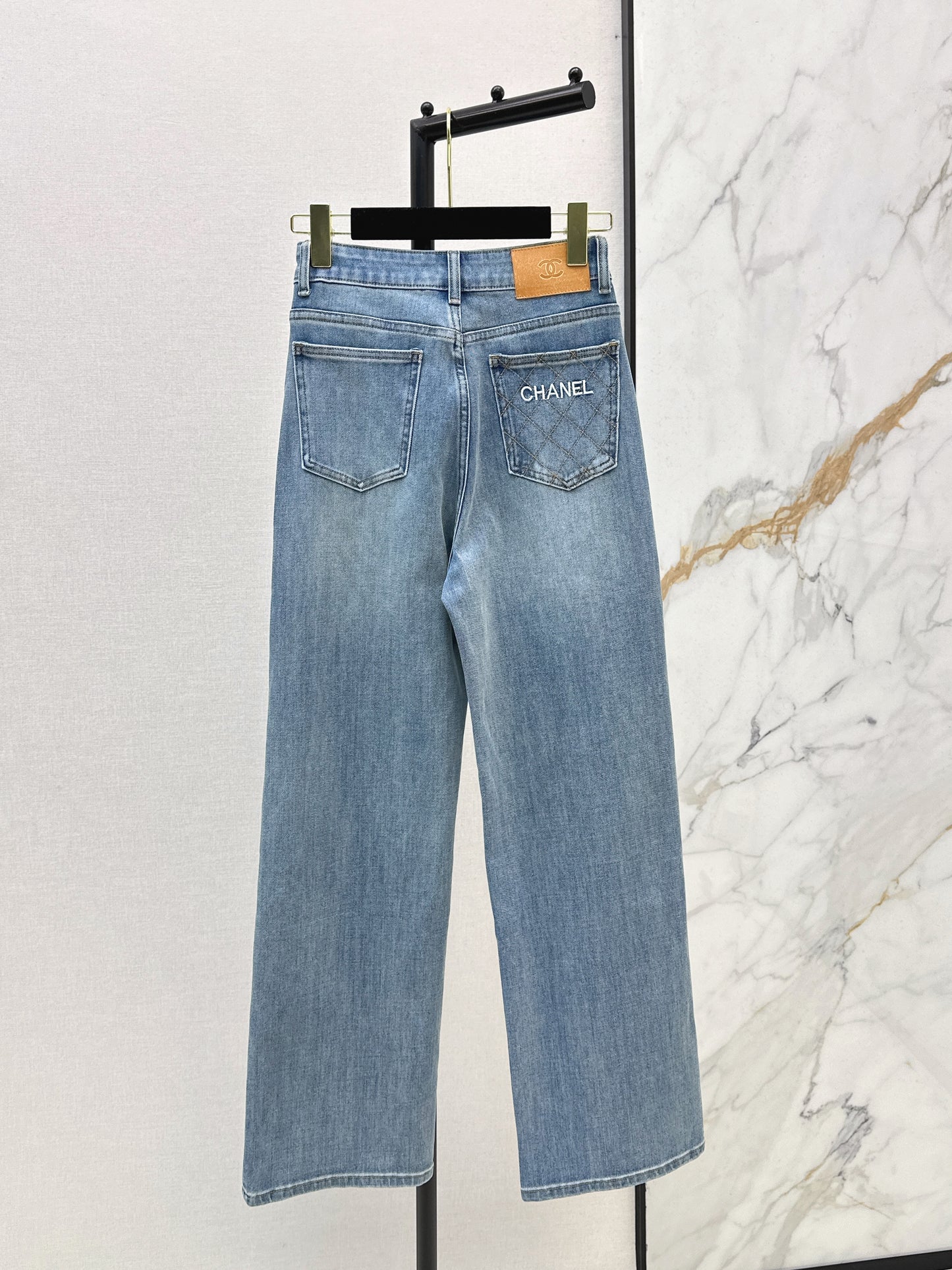 26ss Straight Leg Jeans