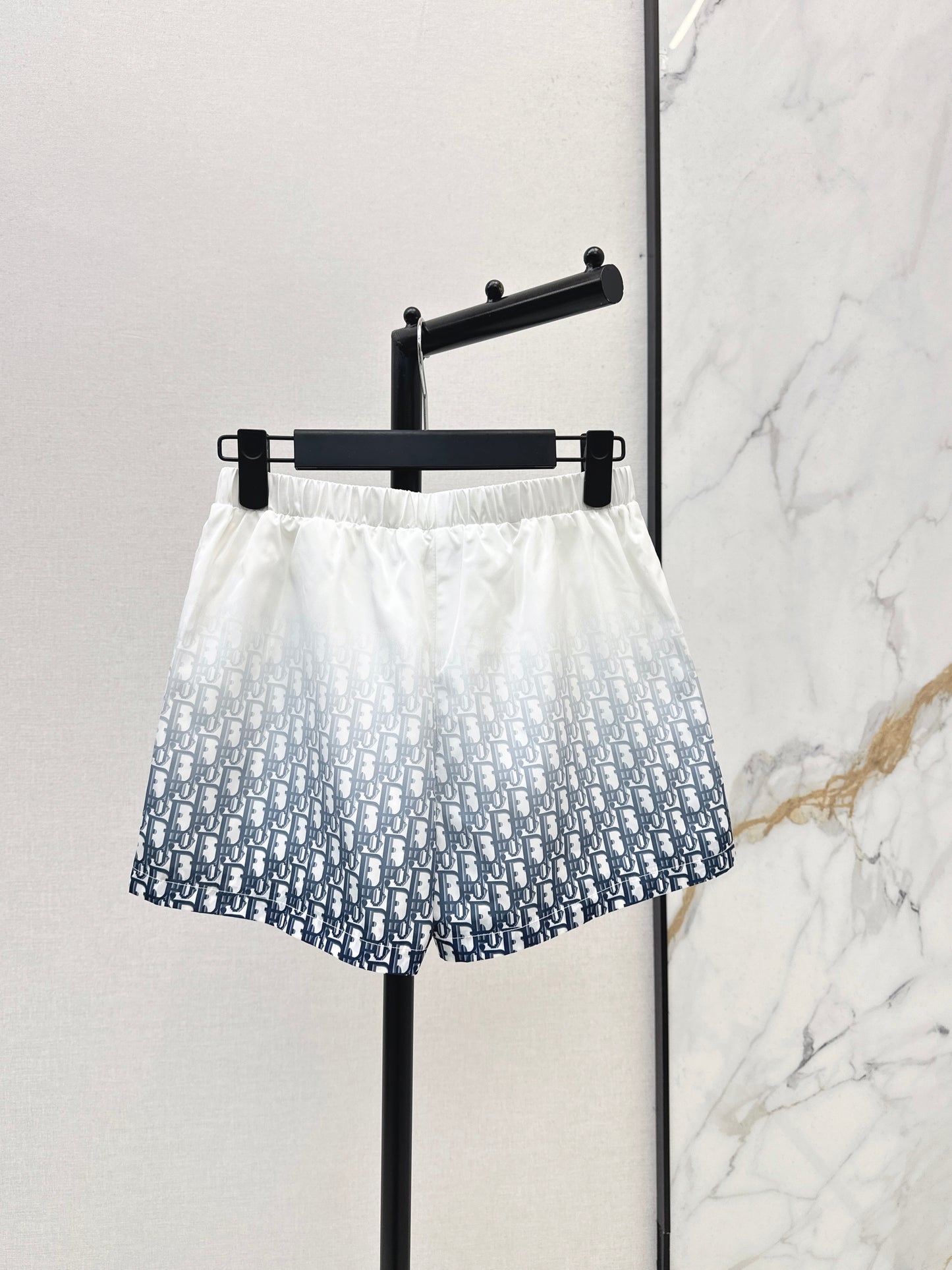 26ss Gradient logo elastic waist shorts