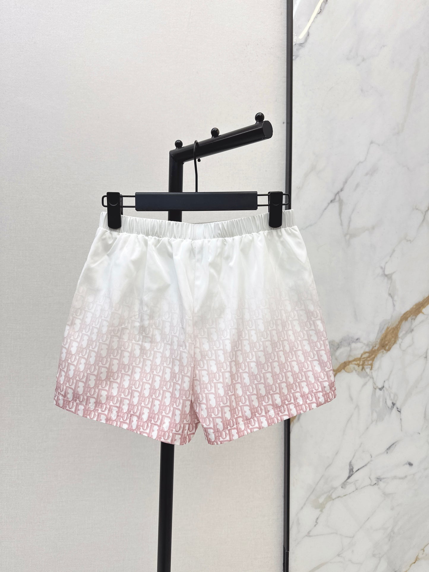 26ss Gradient logo elastic waist shorts