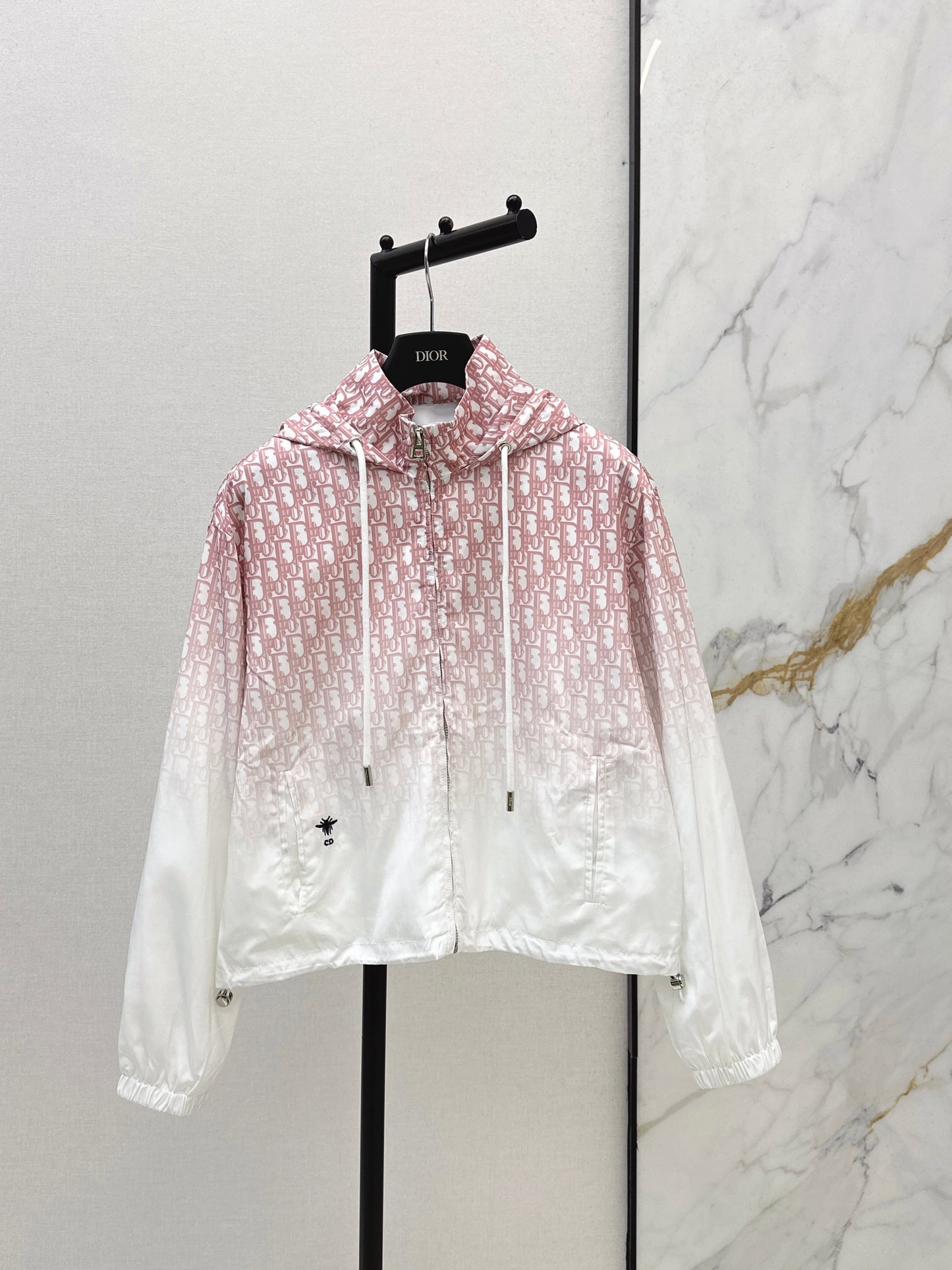 26ss Gradient logo hooded jacket