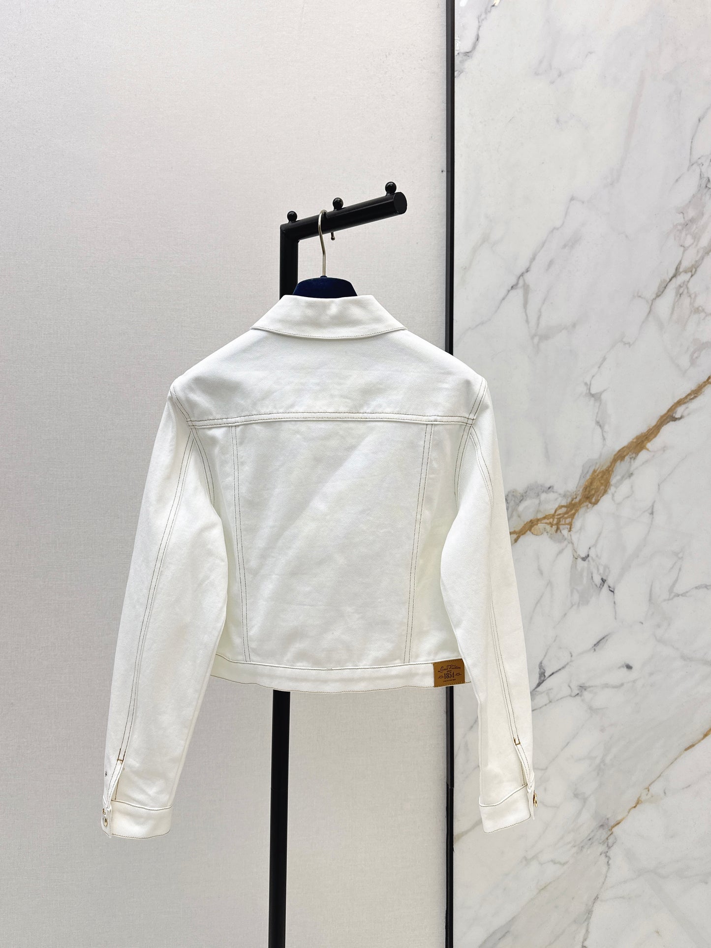 26ss Color-blocked minimalist lapel coat