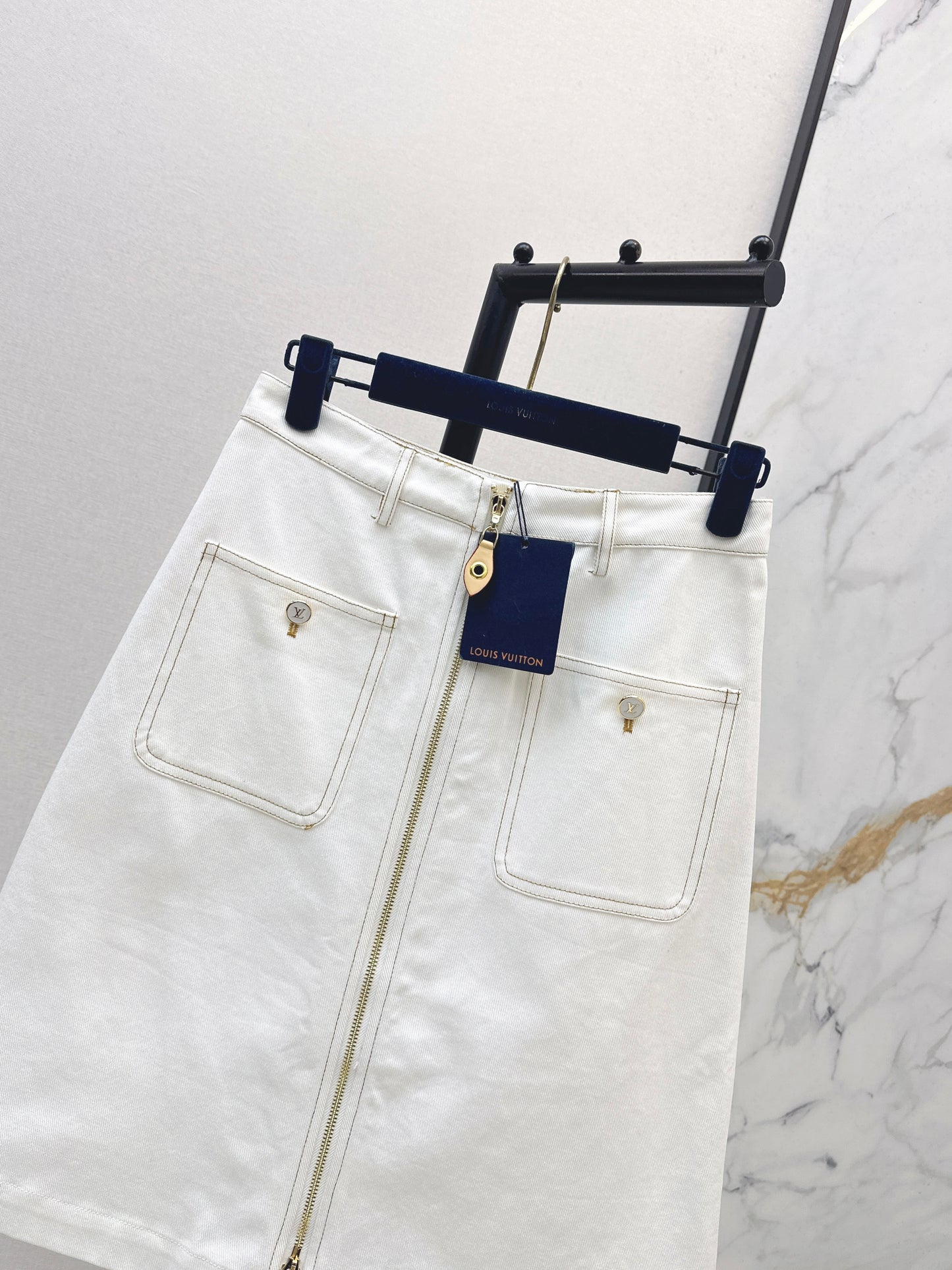 26ss Color-blocked minimalist midi skirt