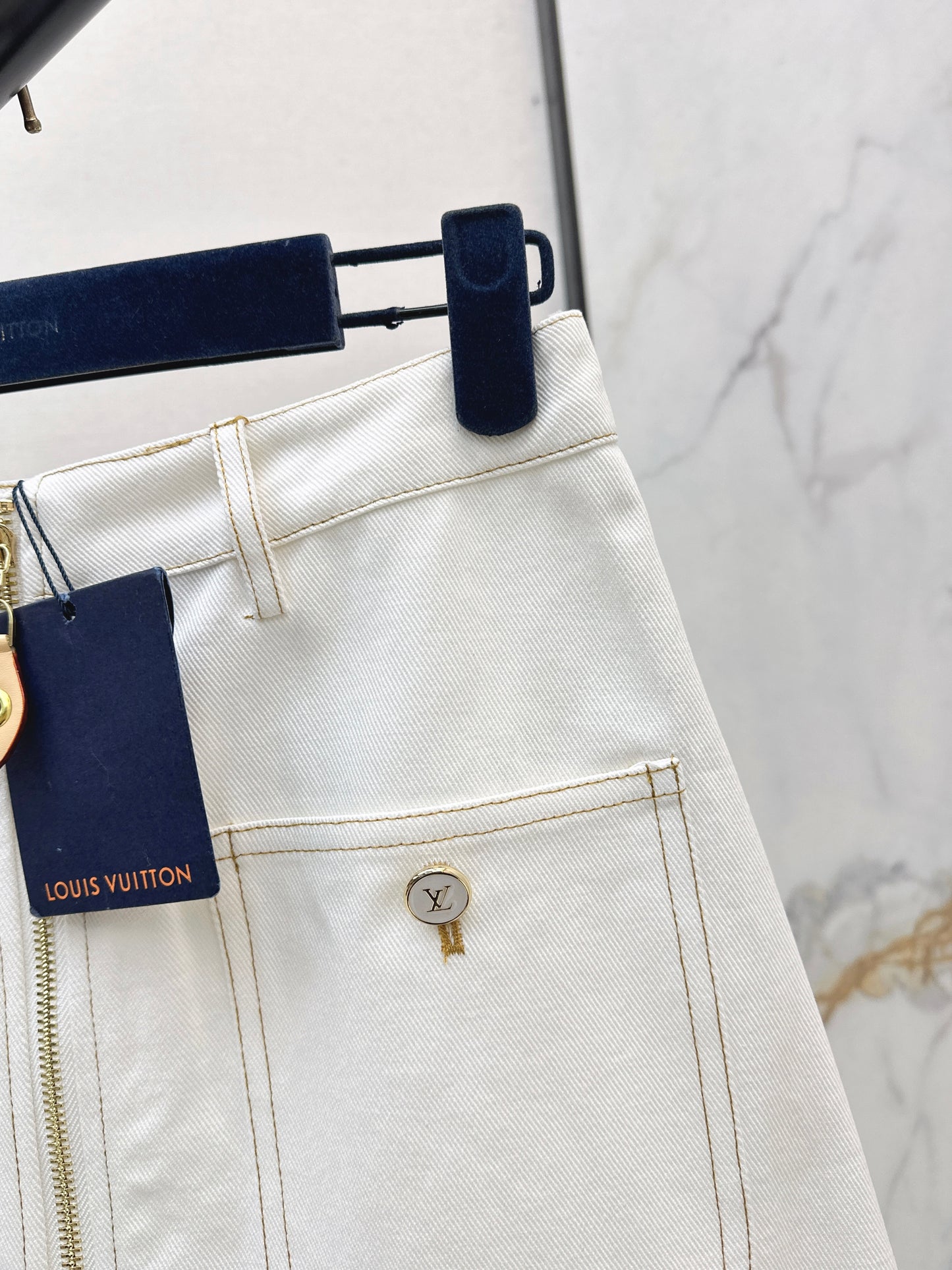 26ss Color-blocked minimalist midi skirt