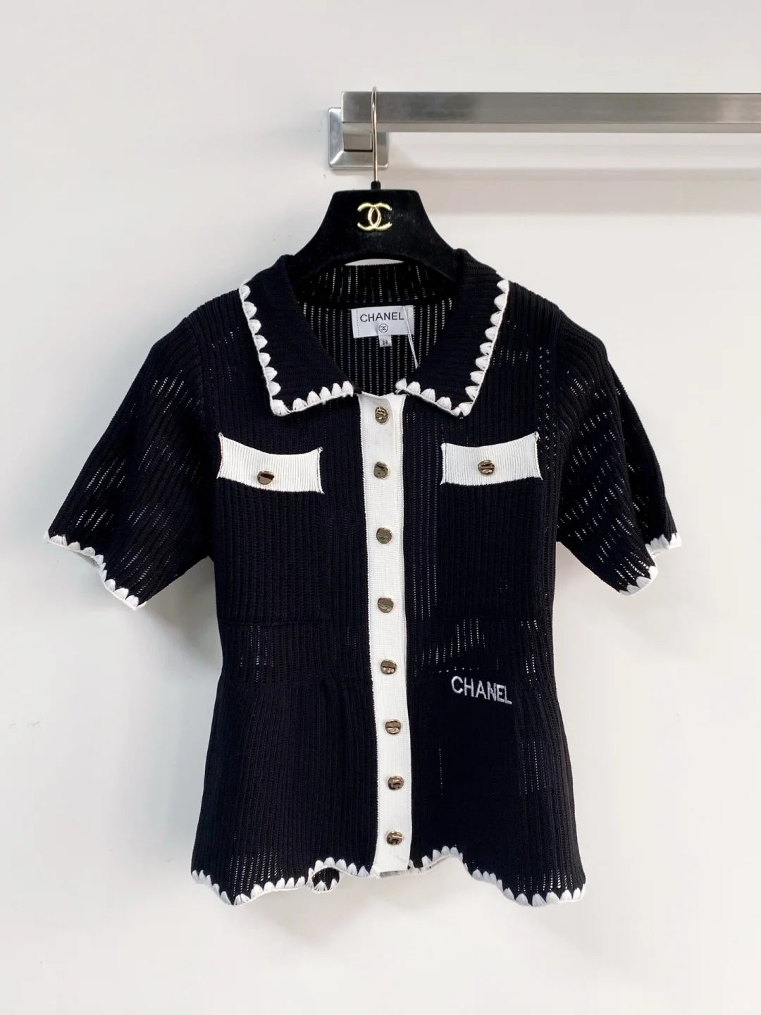 26ss Knitted Short-Sleeve Cardigan