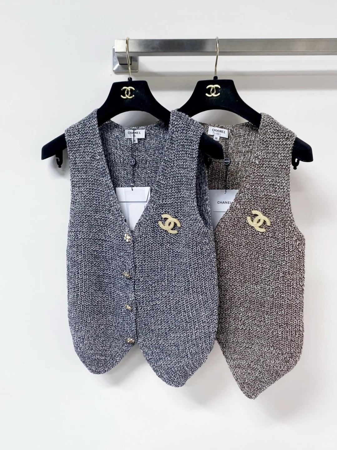 26ss Tweed V-neck Sleeveless Vest