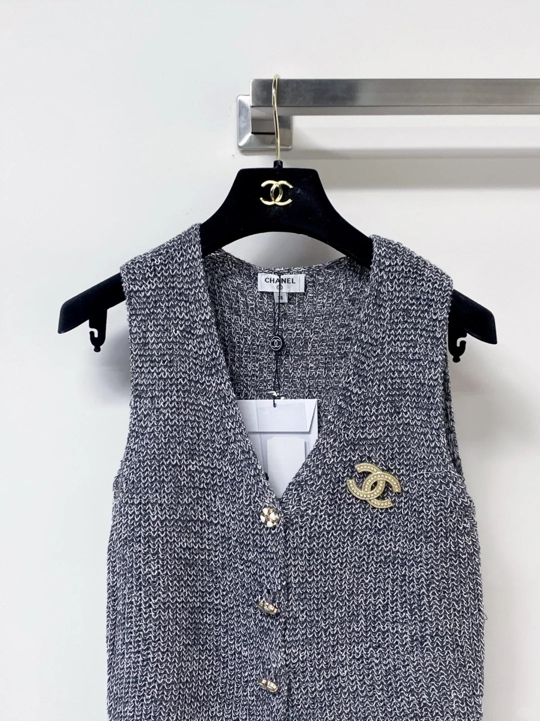 26ss Tweed V-neck Sleeveless Vest
