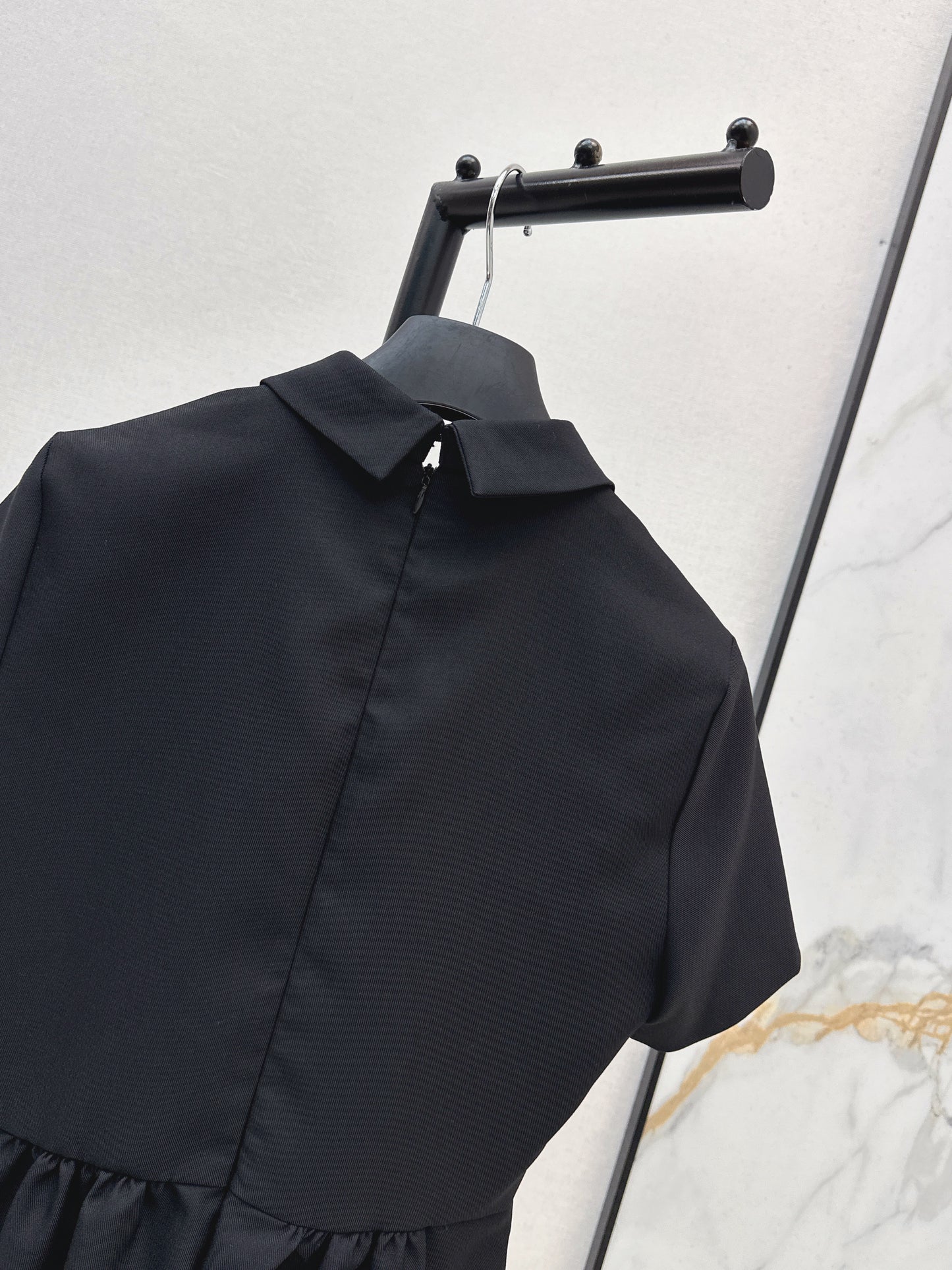 26ss Bee Embroidery Dress