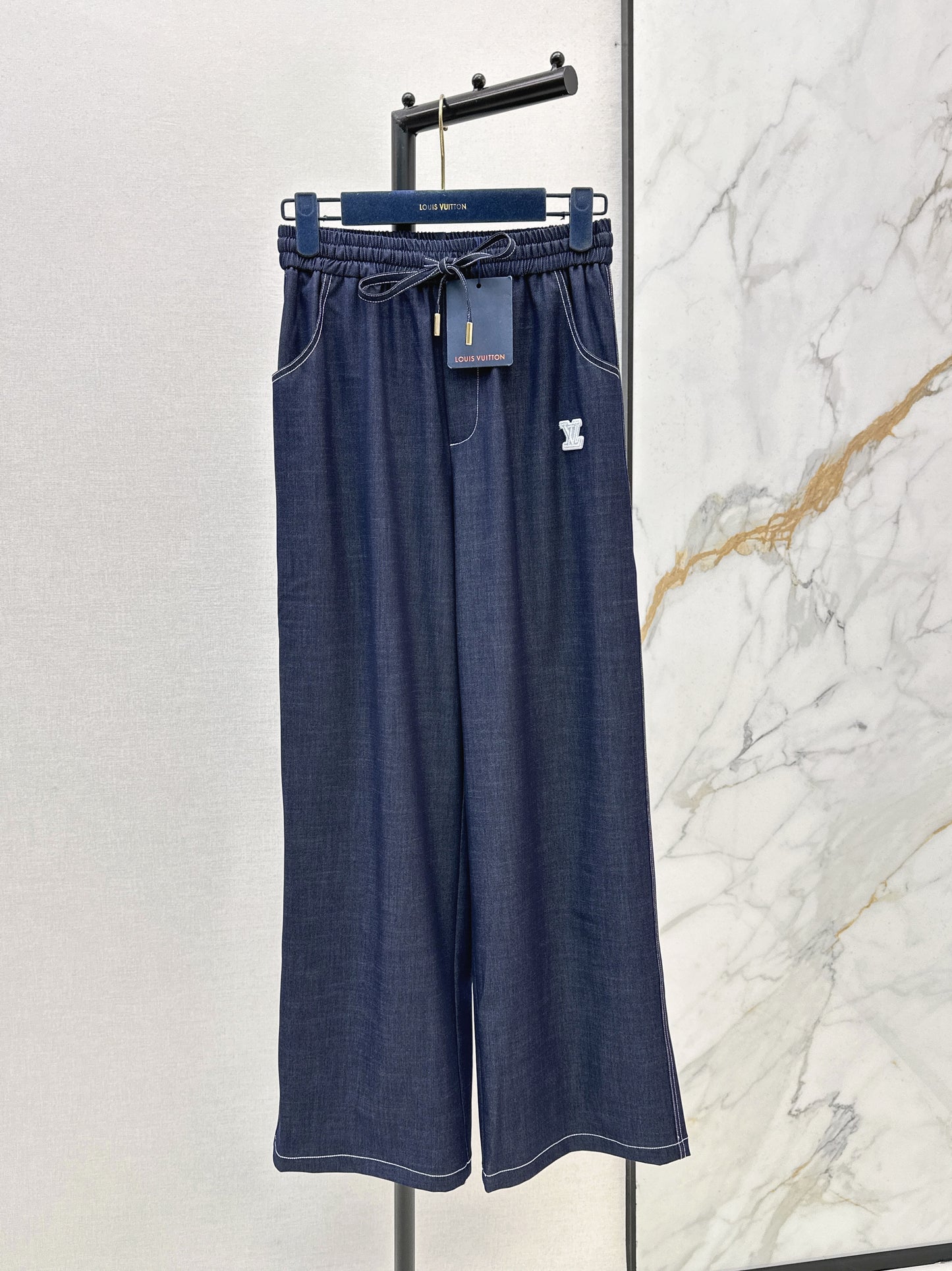 26ss Wide-leg, lightweight denim trousers