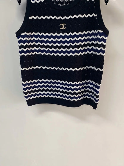 26ss Wavy knitted vest