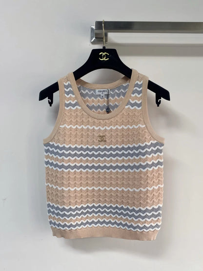 26ss Wavy knitted vest