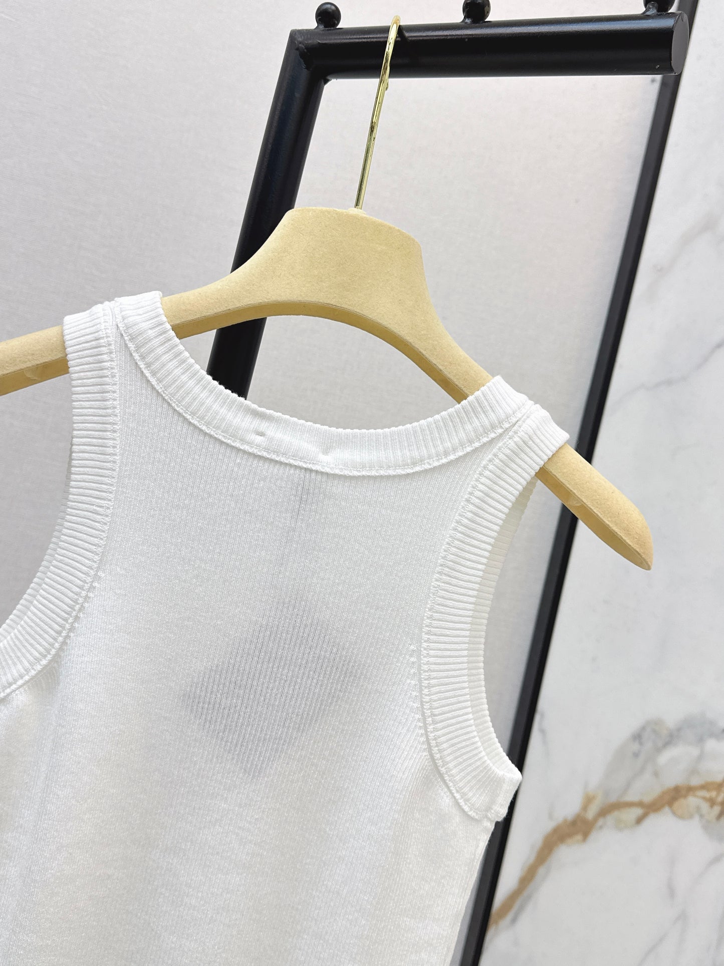 26ss Logo-embellished sleeveless vest