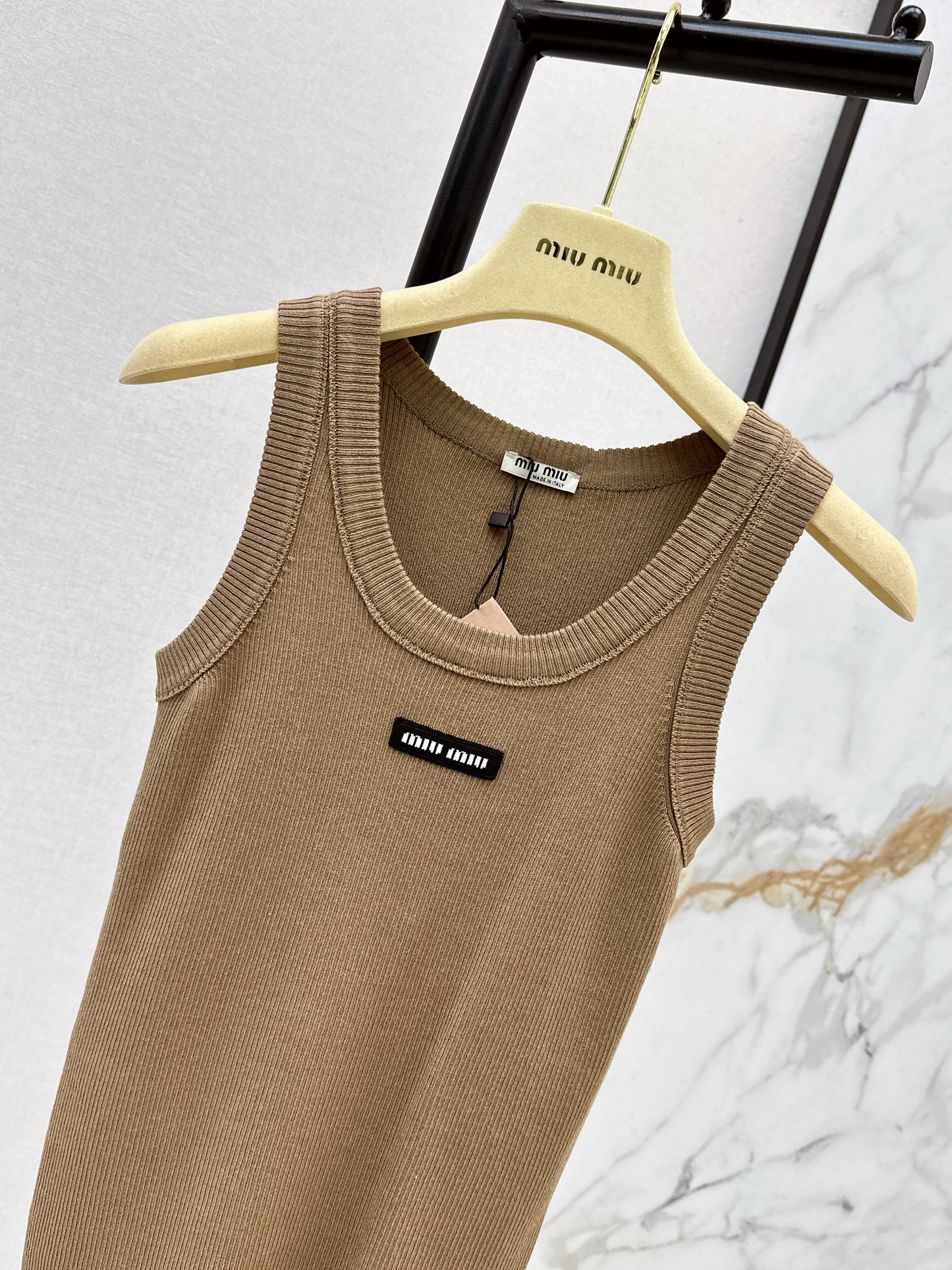 26ss Logo-embellished sleeveless vest