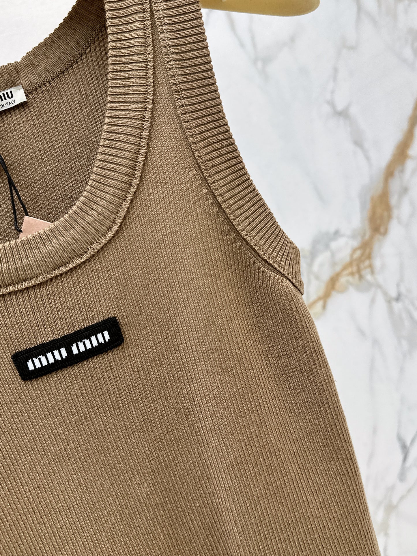 26ss Logo-embellished sleeveless vest