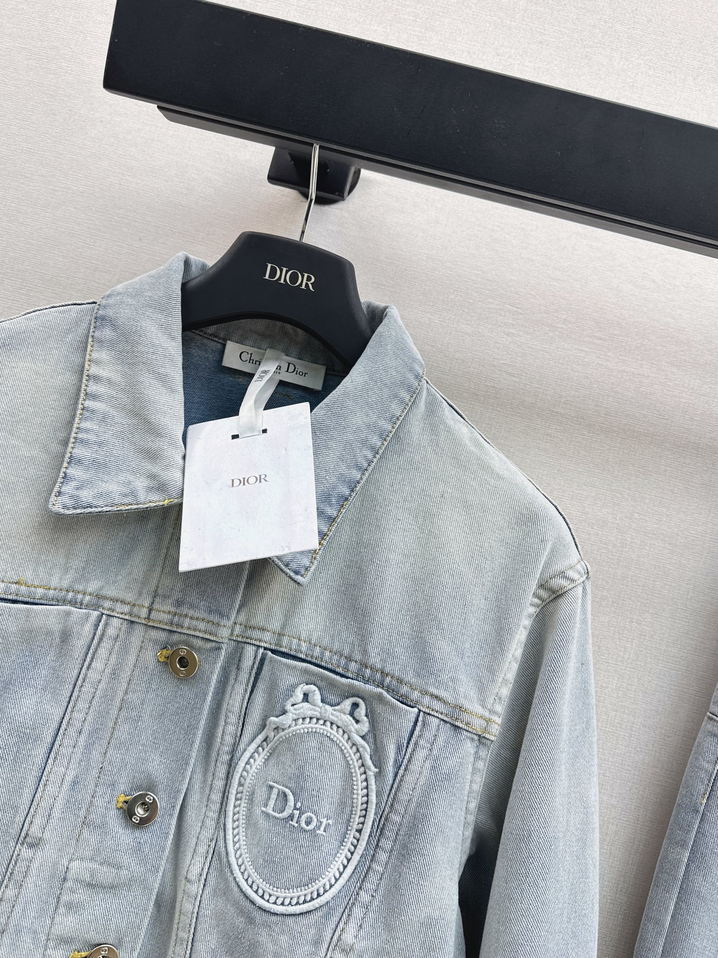 26ss Distressed Wash Ink White Jacket