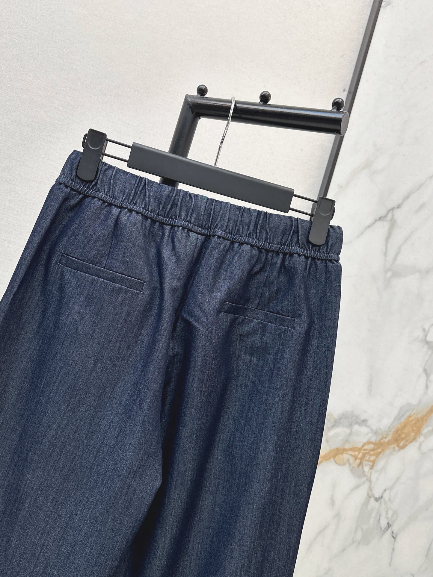 26ss Bee Embroidery Straight Leg Pants