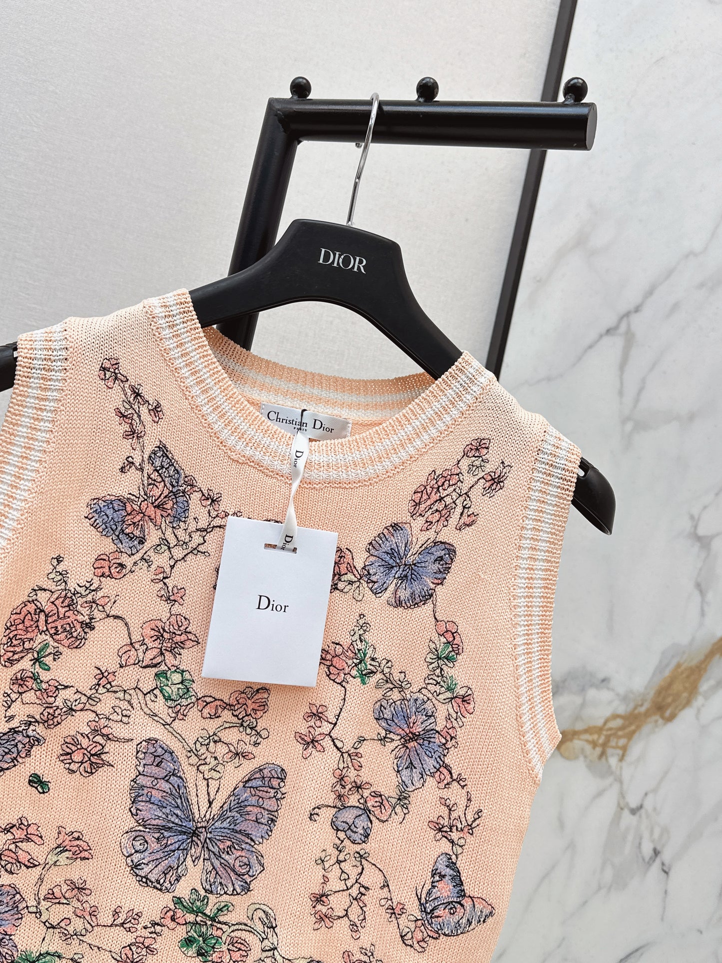 26ss Sleeveless Floral Pattern