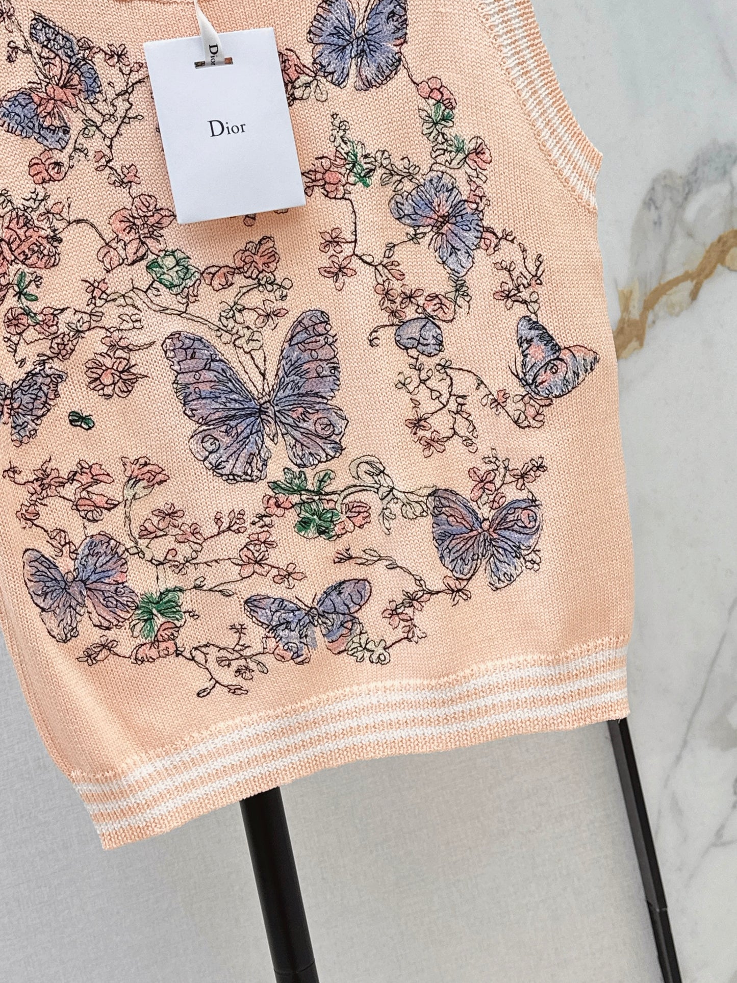 26ss Sleeveless Floral Pattern