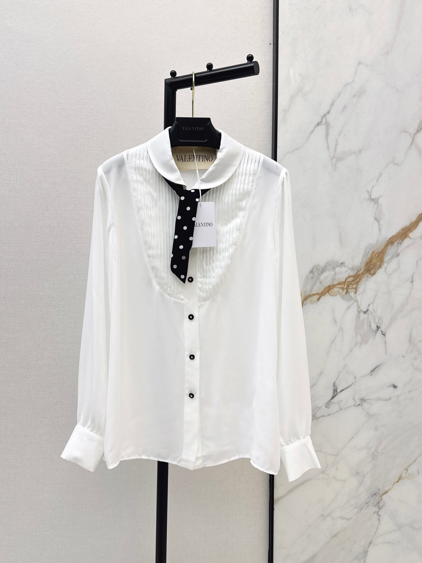 26ss Polka dot scarf-embellished shirt