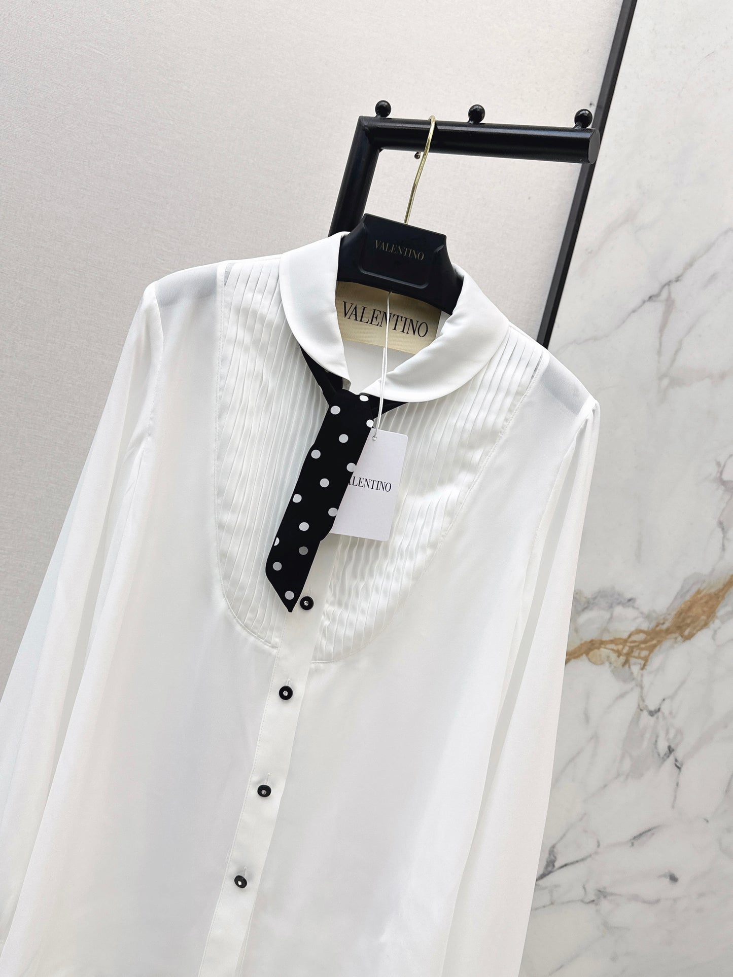 26ss Polka dot scarf-embellished shirt