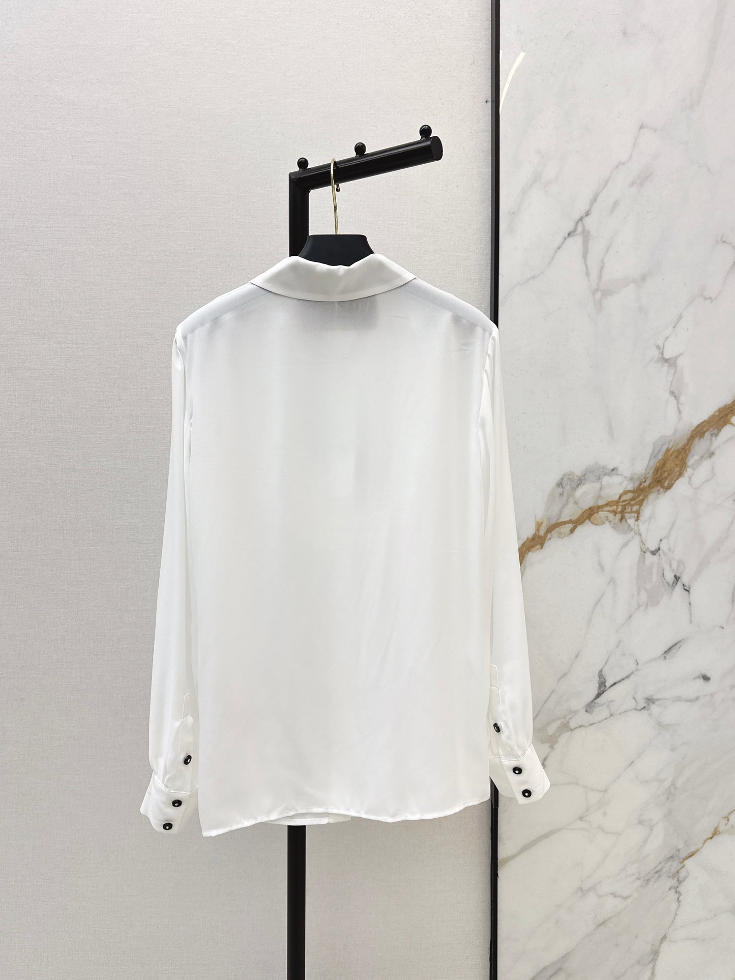 26ss Polka dot scarf-embellished shirt