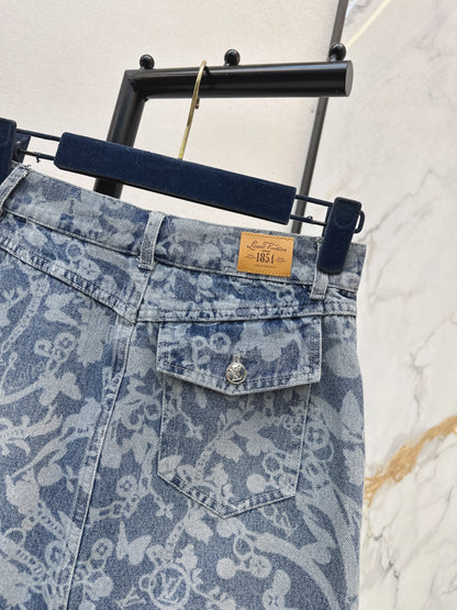 26ss Laser-studded chain floral denim midi skirt