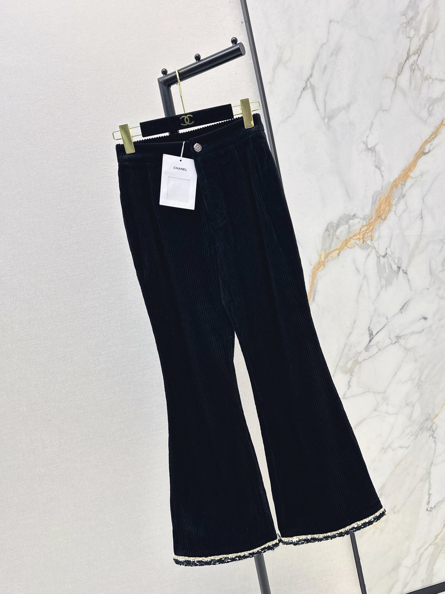 26ss Contrasting-tone trim flared pants
