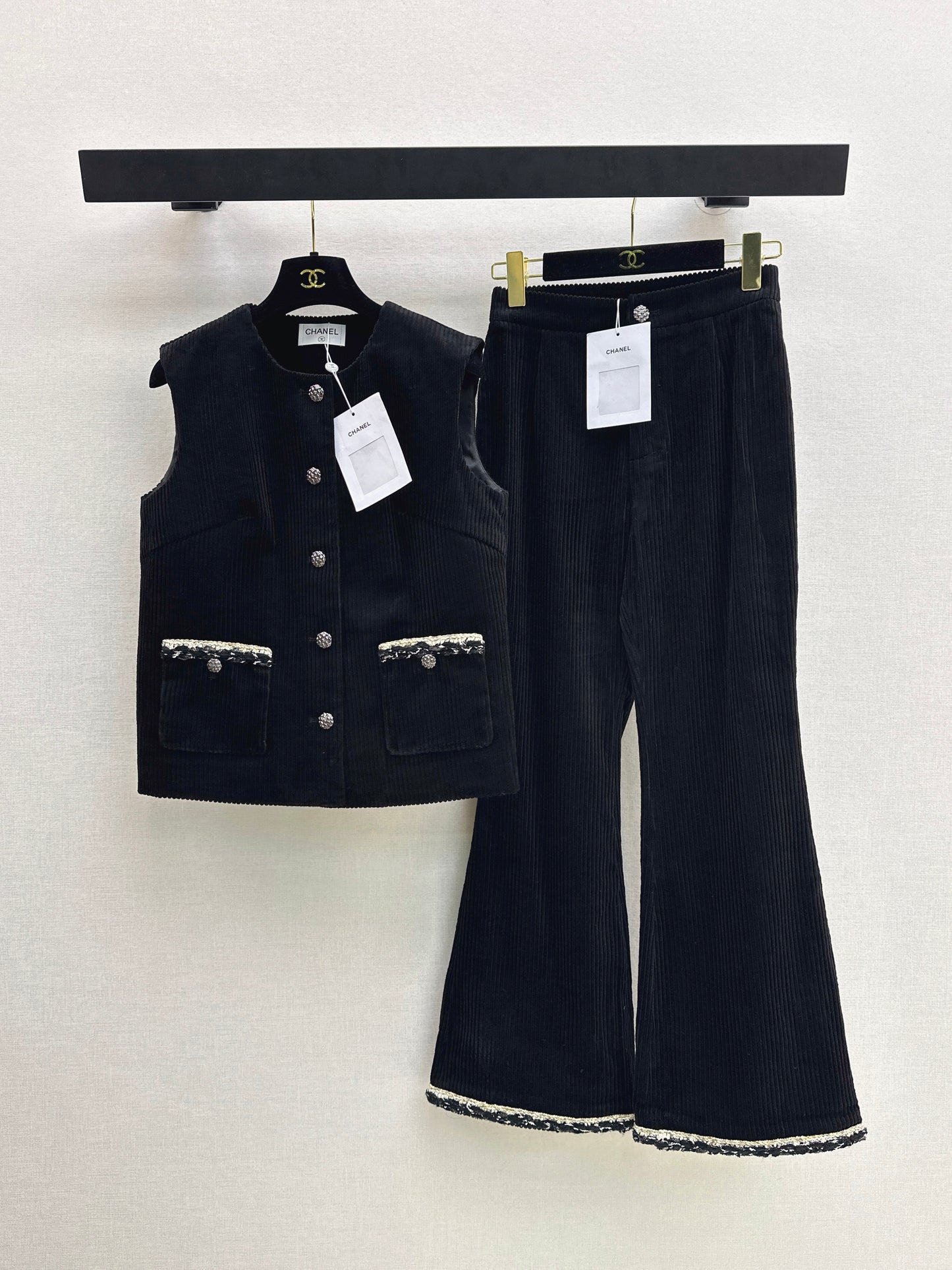 26ss Double-pocket sleeveless vest