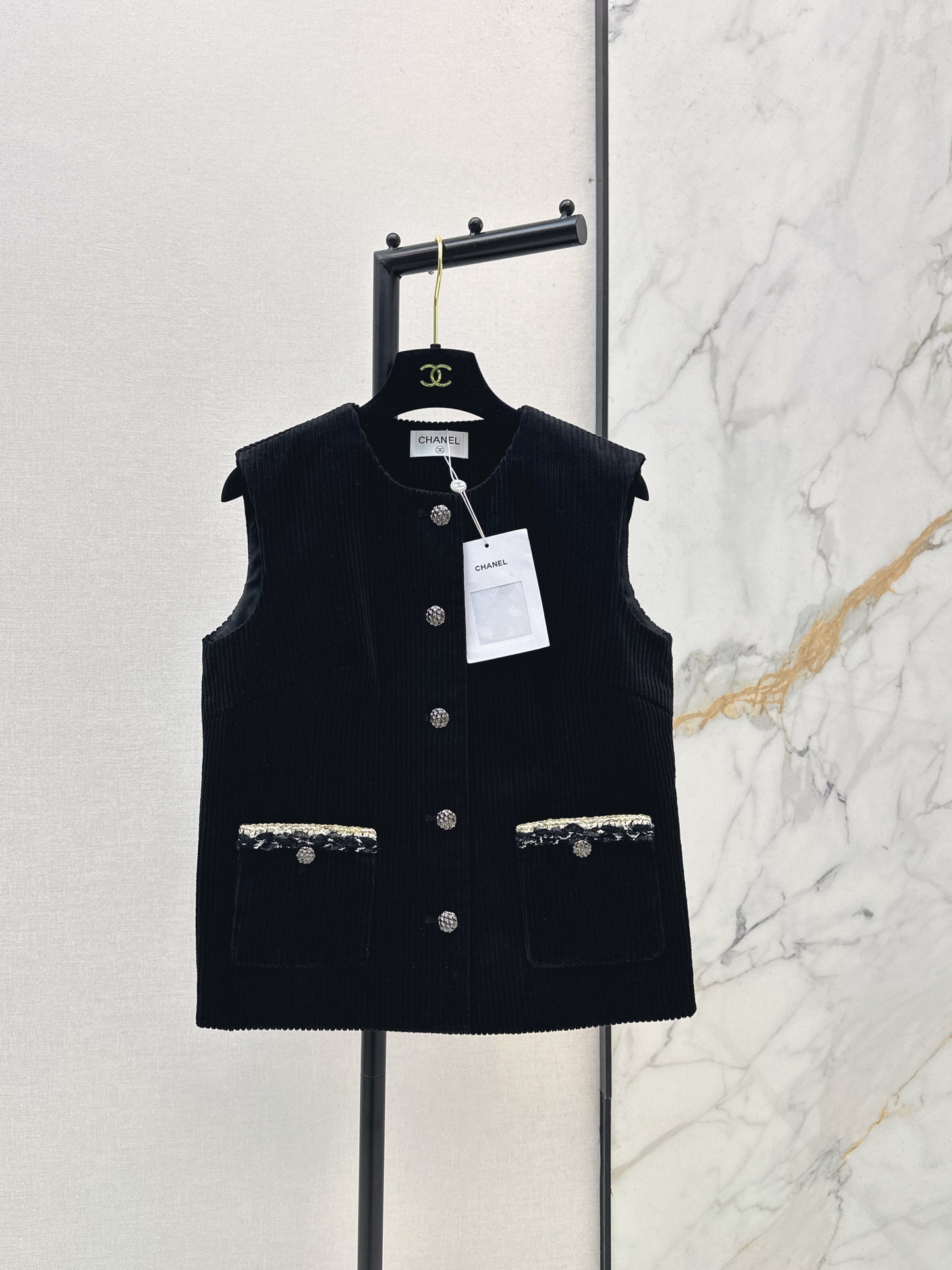 26ss Double-pocket sleeveless vest