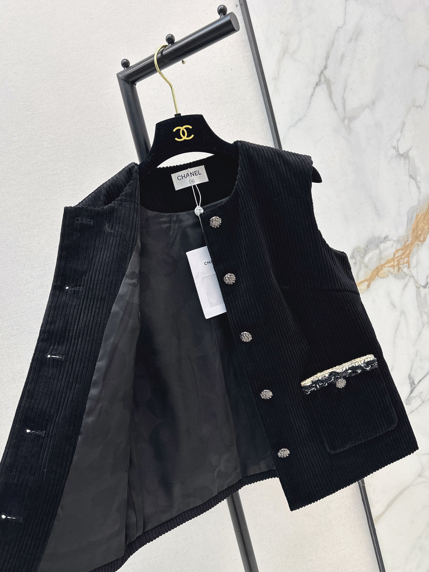 26ss Double-pocket sleeveless vest