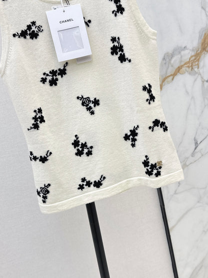 26ss Embroidered Knit Vest