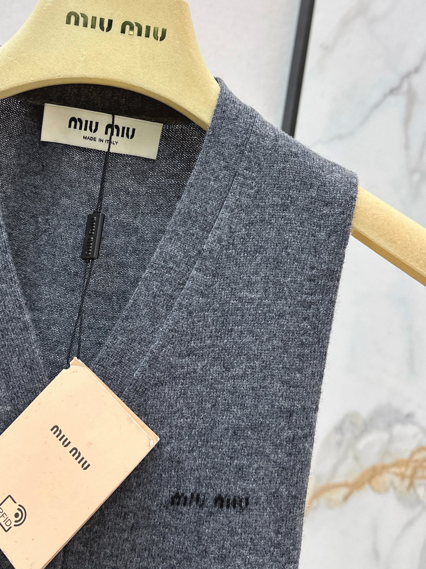 26ss Cashmere Vest