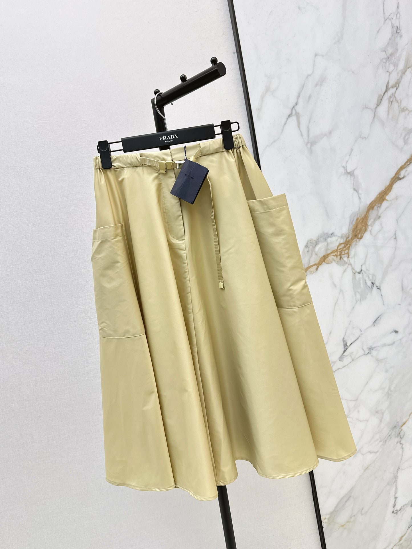 26ss Elastic waist nylon midi skirt