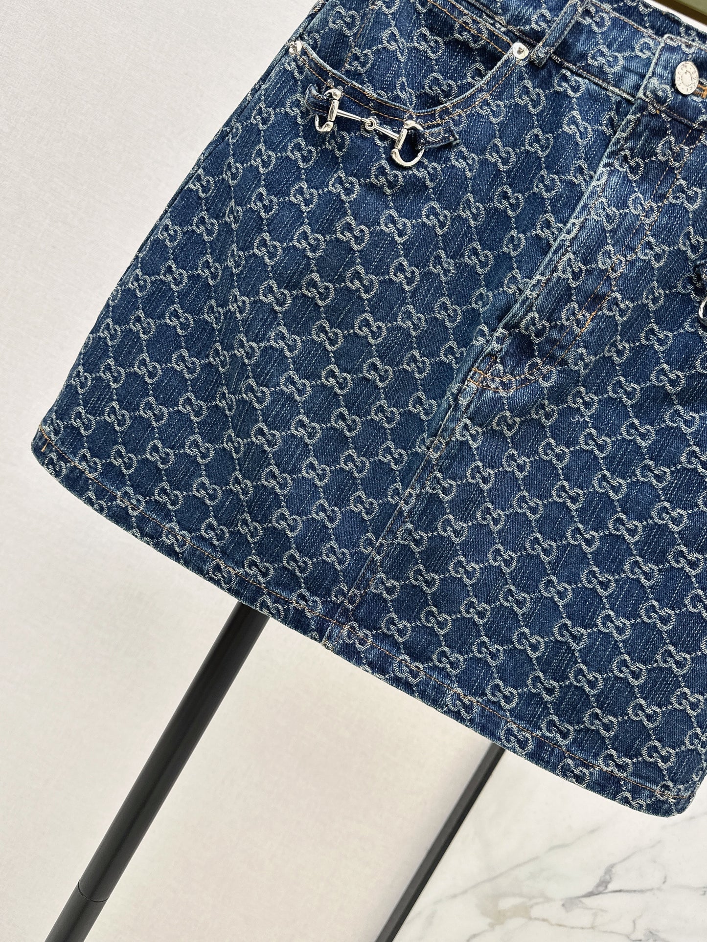 26ss Denim Midi Skirt