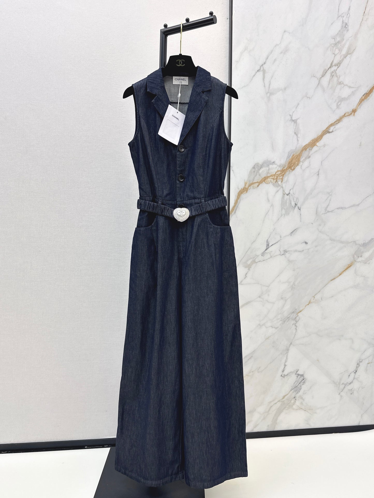 26ss Heart-shaped belted denim jumpsuit