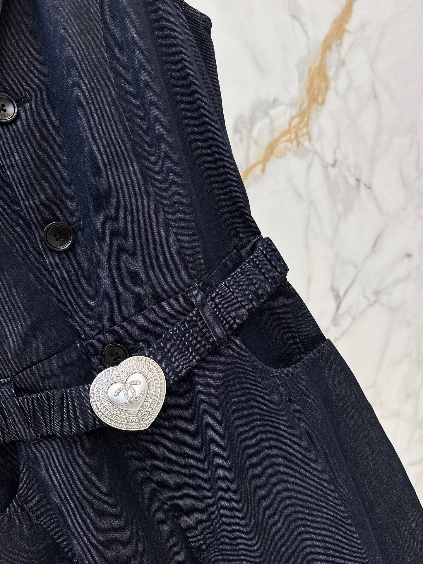 26ss Heart-shaped belted denim jumpsuit